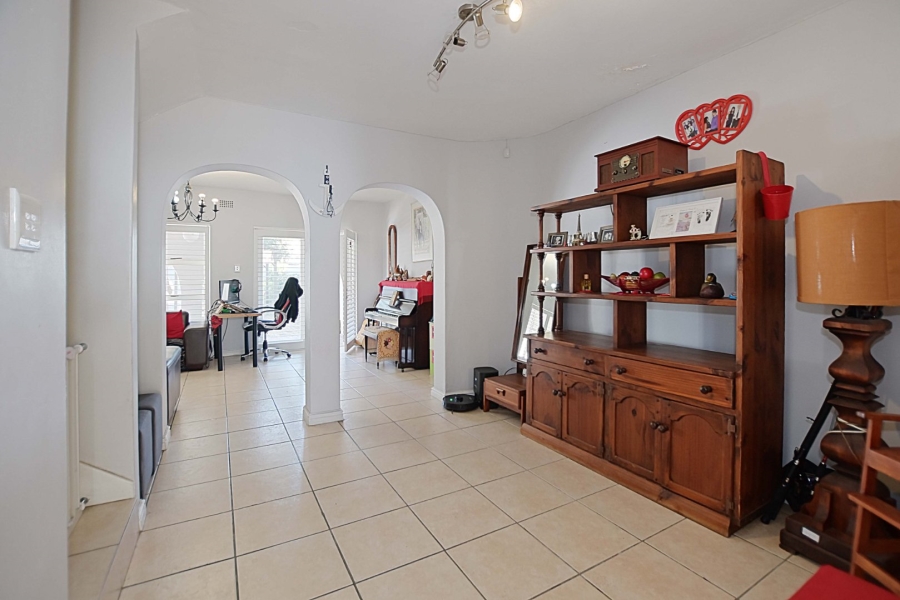 3 Bedroom Property for Sale in Table View Western Cape